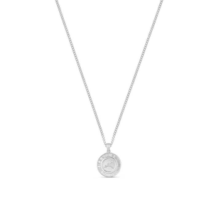 Silberne Halskette mit Uhrpendant