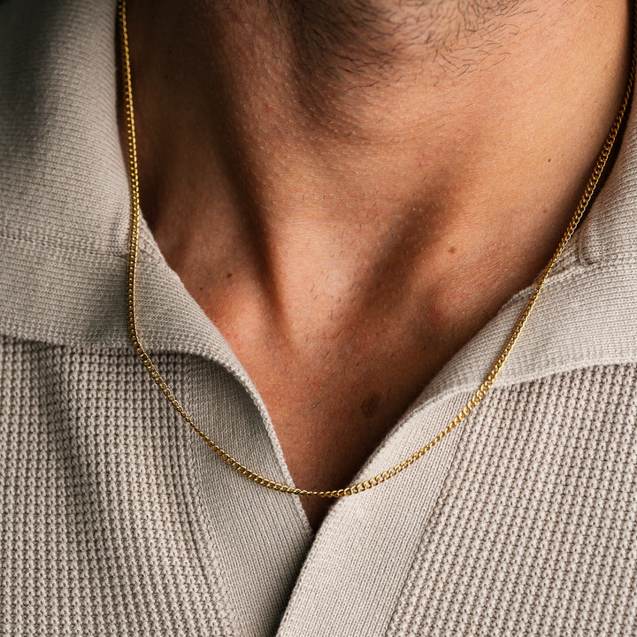Goldene Minimalistische Halskette