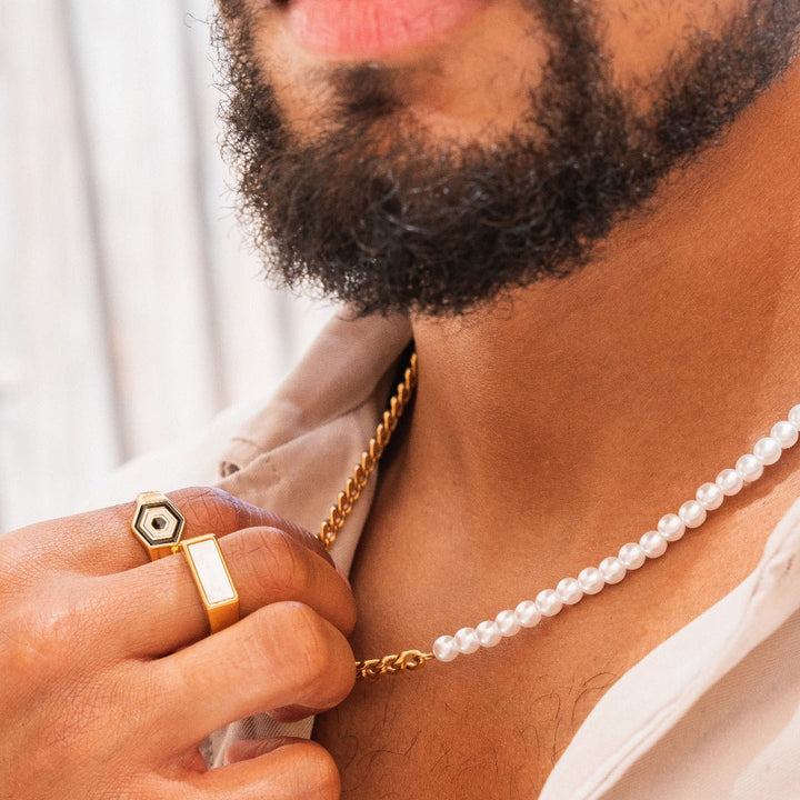 Perlenkette mit Goldkette