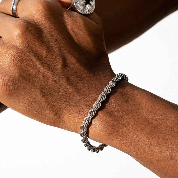 Silbernes Armband Typ