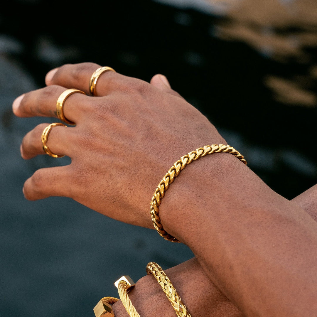 Goldenes Set Kette & Armband Curb