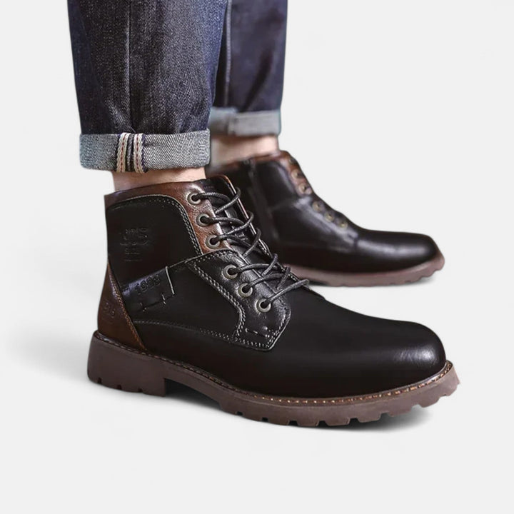 Ken™ | Elegante Herrenstiefel aus Kunstleder im klassischen Stil